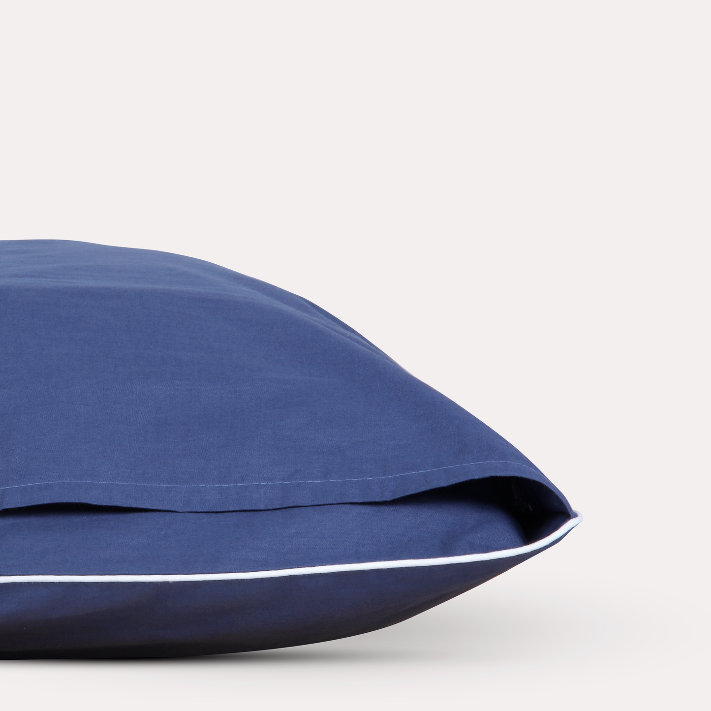 Classic Percale - Fitted Sheet Set- Navy Blue with White Piped Edge